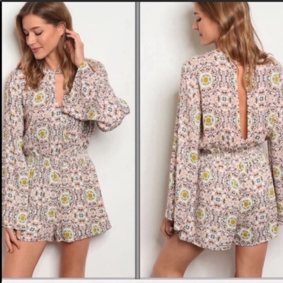 Trindy Clozet Boutique Pants - Ivory and Floral Romper